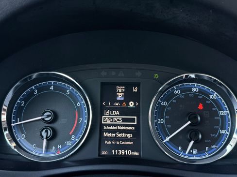 Used 2017 Toyota Corolla SE w/ Carpet Mat Package (TMS) image 47