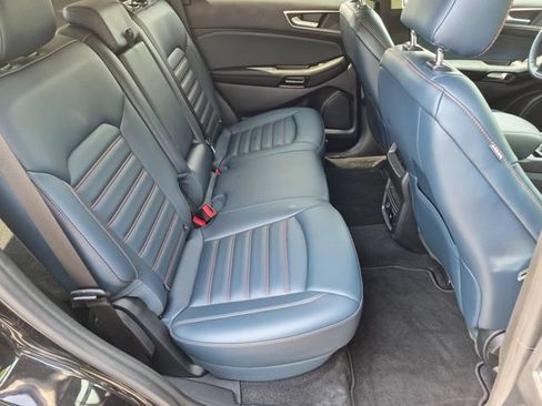 Used 2022 Ford Edge SEL w/ Sport Appearance Package AWD/4WD image 19