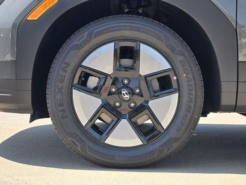 New 2026 Hyundai Santa Fe SE image 7