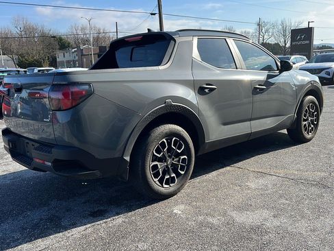 Used 2023 Hyundai Santa Cruz SEL w/ Activity Package image 5