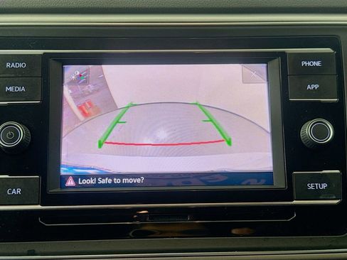 Used 2019 Volkswagen Atlas S image 15