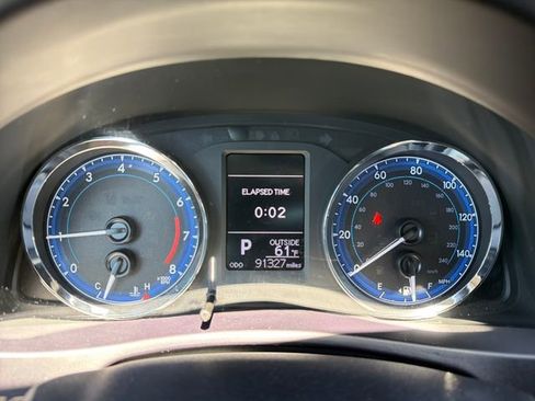 Used 2019 Toyota Corolla LE FWD image 11
