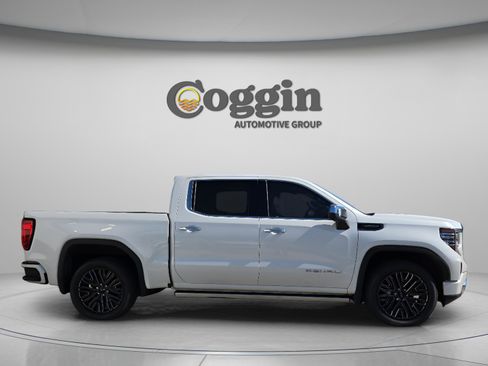 Used 2022 GMC Sierra 1500 Denali Ultimate image 7