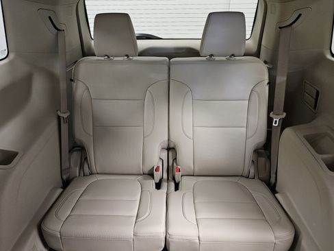 Used 2023 GMC Acadia Denali image 27