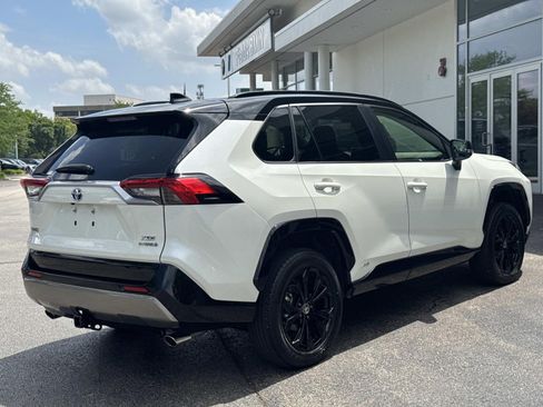 Used 2022 Toyota RAV4 XSE w/ XSE Grade Weather Package AWD/4WD image 5