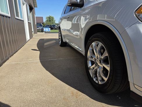 Used 2016 Dodge Durango Citadel w/ Premium Entertainment Group AWD/4WD image 13