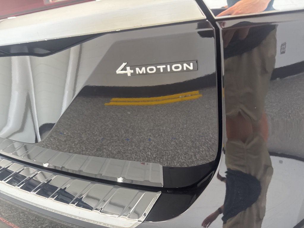 Certified 2026 Volkswagen Atlas SE AWD/4WD image 8