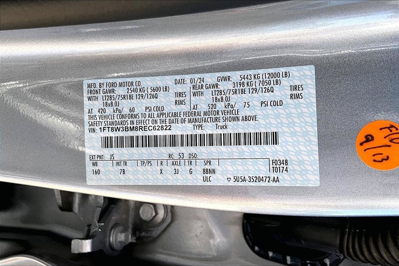 Used 2024 Ford F350 Platinum w/ Tremor Off-Road Package AWD/4WD image 20