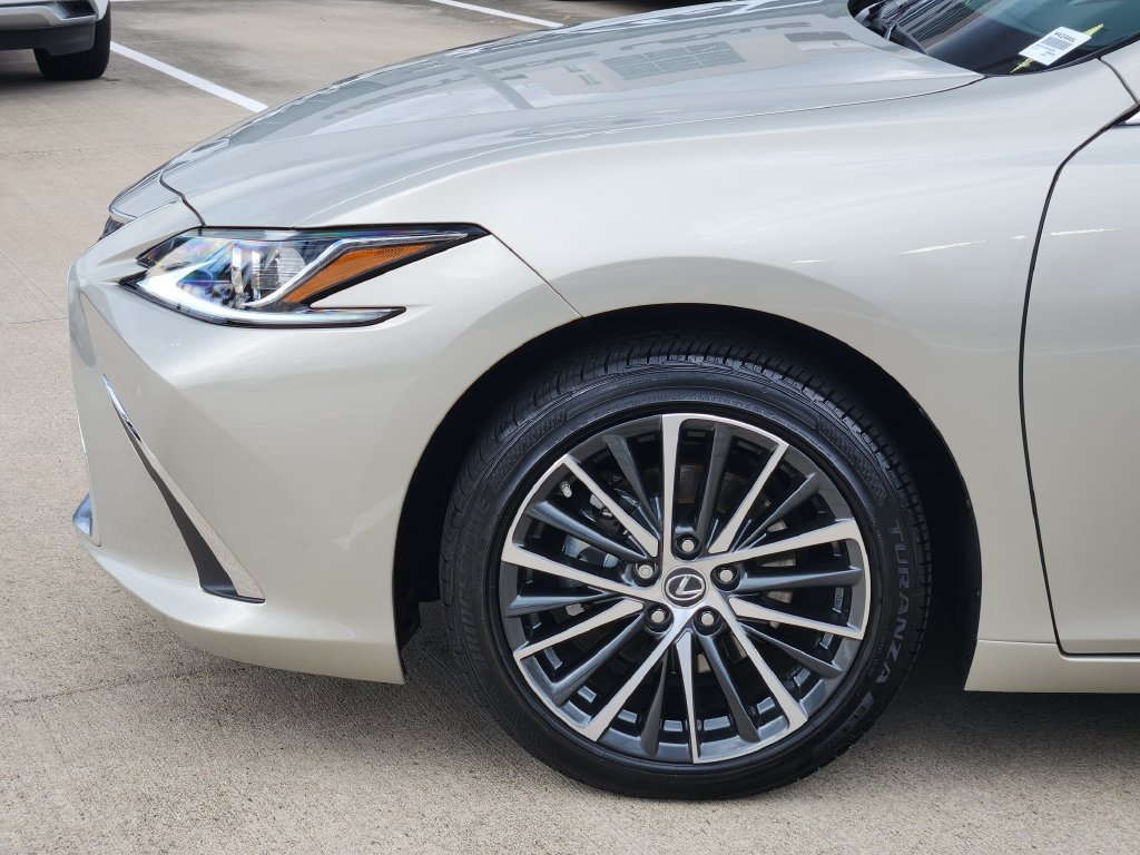 Certified 2025 Lexus ES 350 w/ Premium Package FWD image 8