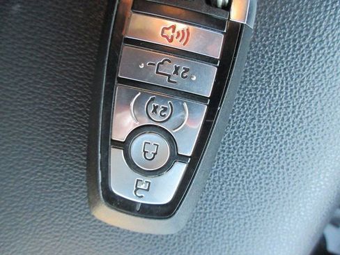 Used 2023 Ford F350 Lariat w/ Lariat Ultimate Package image 22