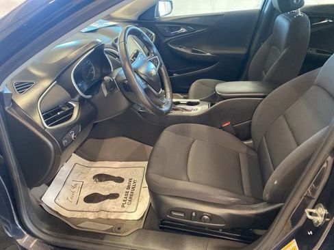 Certified 2022 Chevrolet Malibu RS image 25