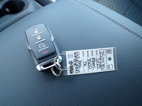 New 2025 RAM 2500 Big Horn image 28