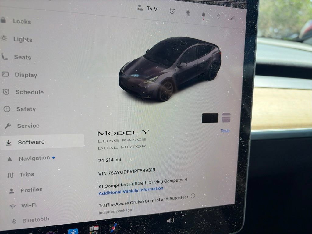 Used 2023 Tesla Model Y Long Range AWD/4WD image 7