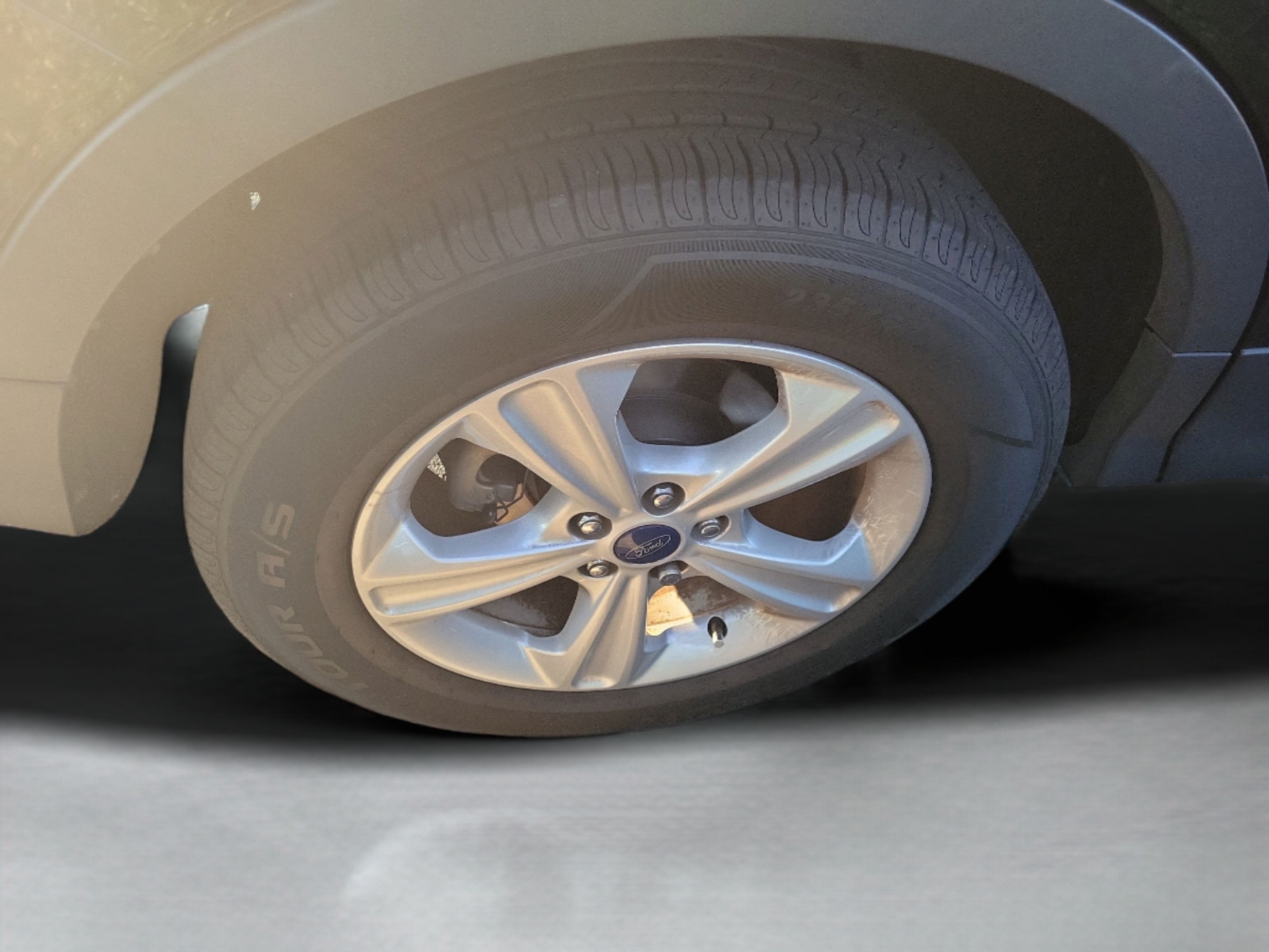Used 2015 Ford Escape SE FWD image 27