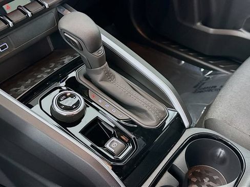 New 2026 Chevrolet Colorado Trail Boss AWD/4WD image 18