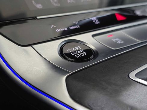 Used 2021 Audi A6 3.0T allroad Prestige w/ Prestige Package image 35