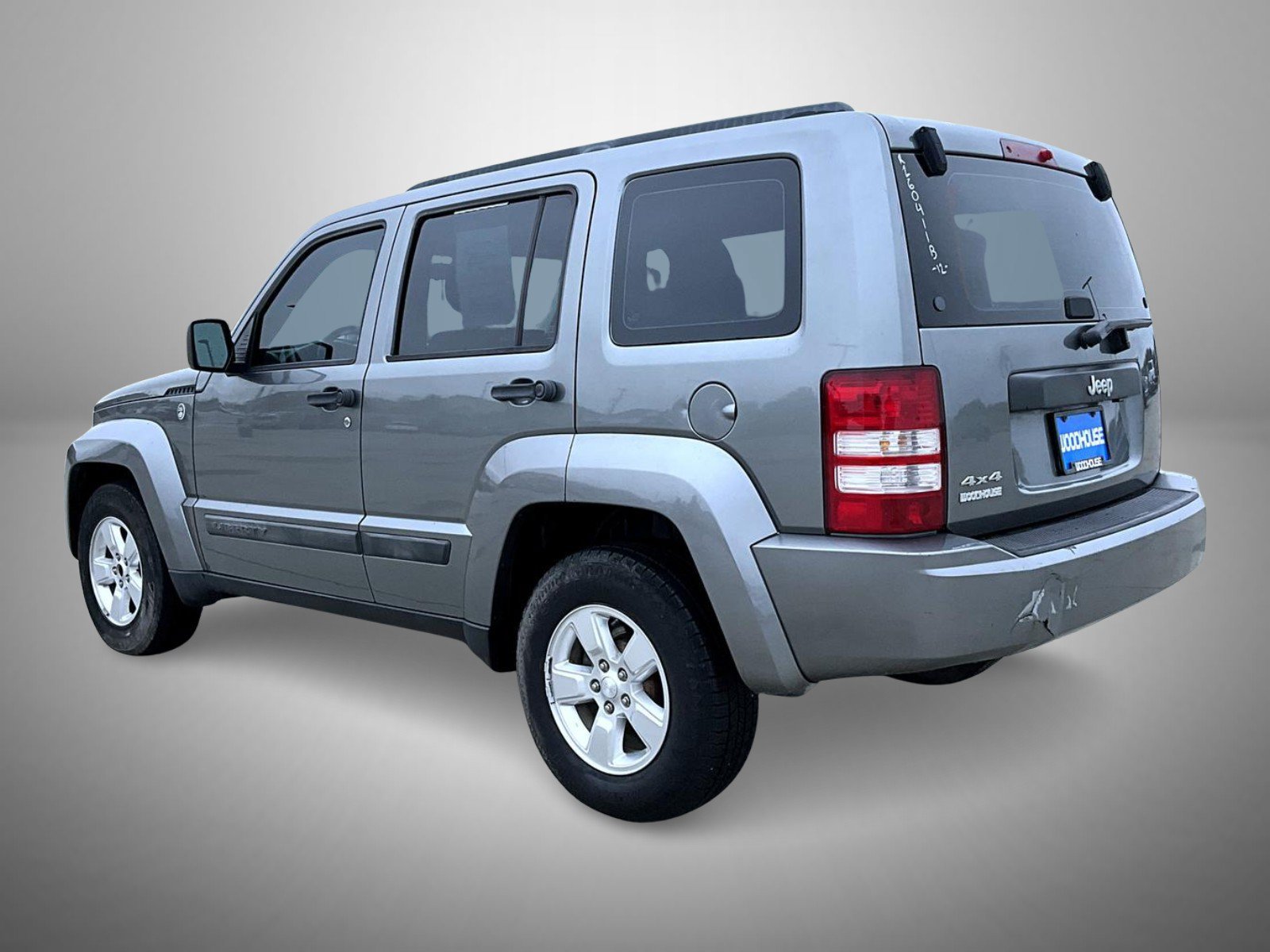 Used 2012 Jeep Liberty Sport AWD/4WD image 7