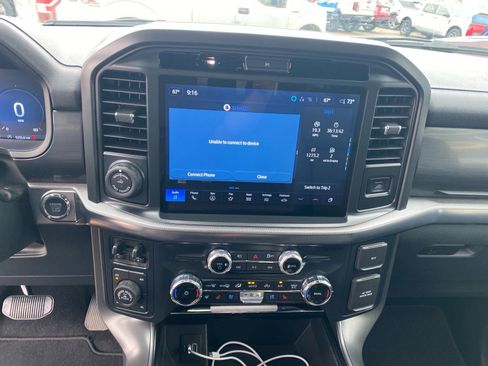 Used 2025 Ford F150 Lariat AWD/4WD image 11