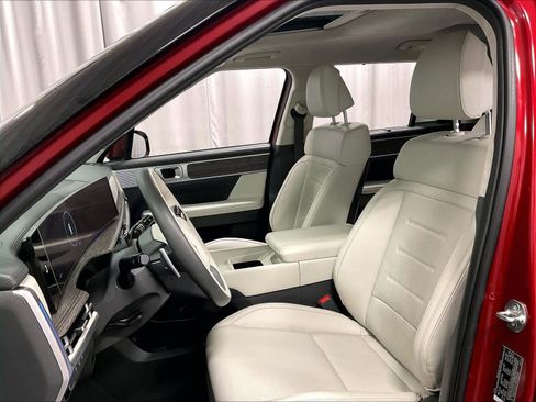 Used 2024 Hyundai Santa Fe Calligraphy image 10