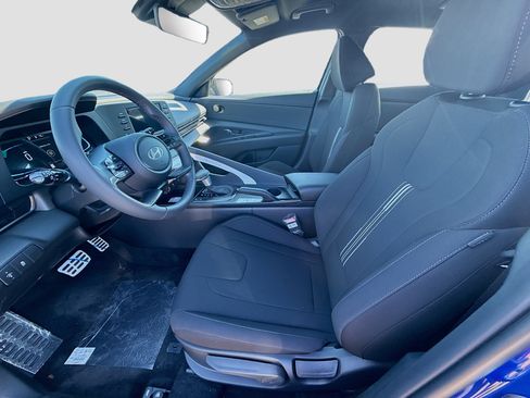 New 2026 Hyundai Elantra Sport FWD image 14