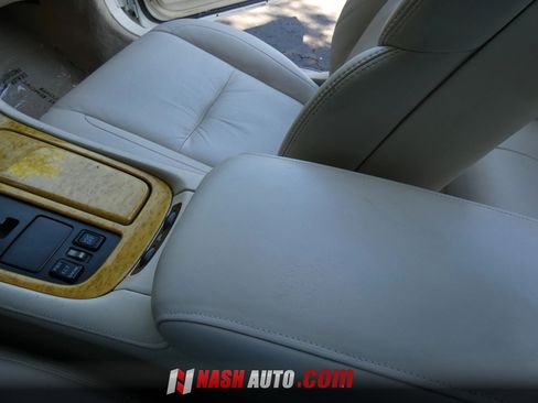 Used 2003 Lexus SC 430 Convertible RWD image 51