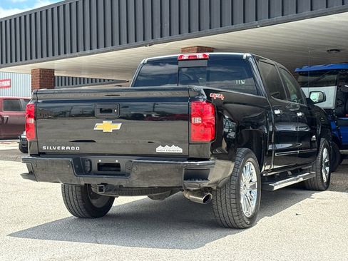 Used 2015 Chevrolet Silverado 1500 High Country w/ High Country Premium Package AWD/4WD image 9
