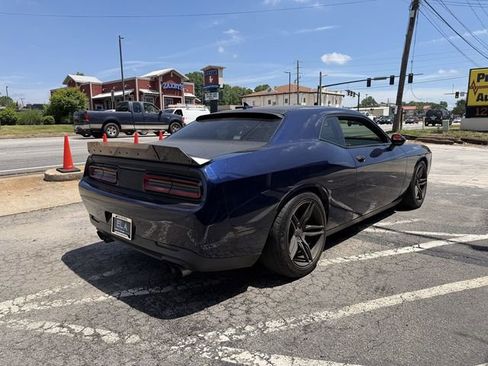 Used 2017 Dodge Challenger SXT Plus RWD image 5