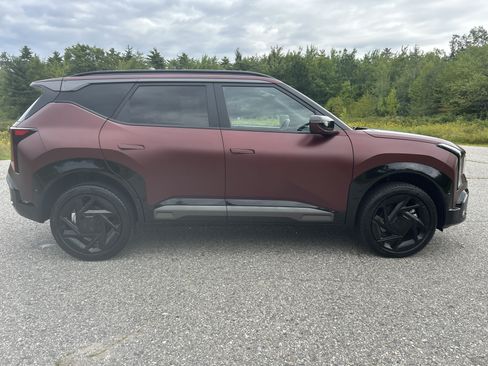 Used 2027 Kia Seltos X-Line SX w/ X-Line SX Prestige Package AWD/4WD image 3