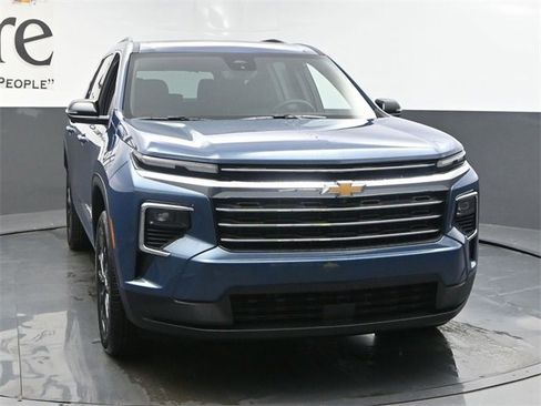 New 2026 Chevrolet Traverse LT w/ Sun and Wheel Package image 30