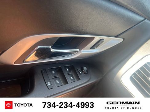 Used 2015 GMC Terrain SLE w/ Convenience Package AWD/4WD image 16