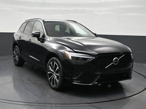 Used 2024 Volvo XC60 B5 Plus w/ Protection Package Premier AWD/4WD image 8