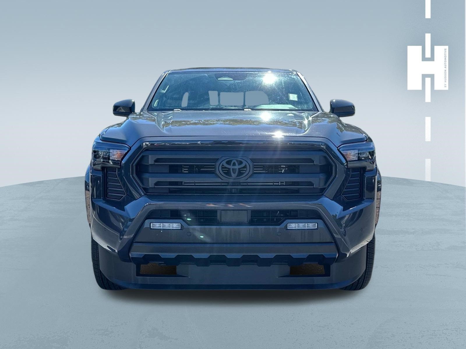 Used 2024 Toyota Tacoma SR5 AWD/4WD image 2