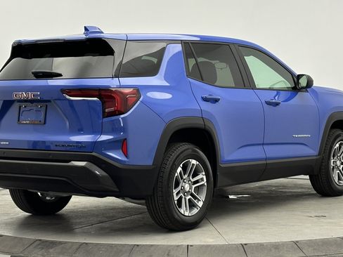 Used 2026 GMC Terrain Elevation image 8