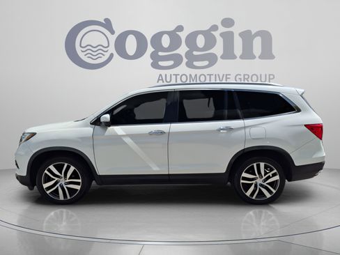 Used 2016 Honda Pilot Touring image 2