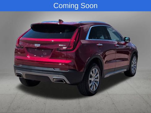 Used 2023 Cadillac XT4 Premium Luxury w/ Cold Weather Package AWD/4WD image 6
