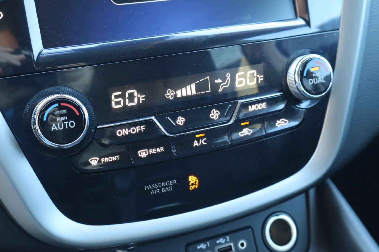 Used 2022 Nissan Murano Platinum w/ Cargo Package FWD image 23