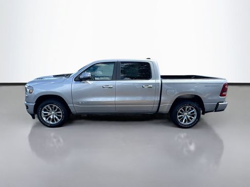 Used 2023 RAM 1500 Laramie AWD/4WD image 4