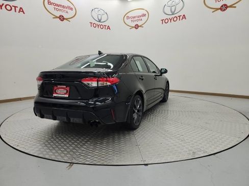 Used 2026 Toyota Corolla SE FWD image 5