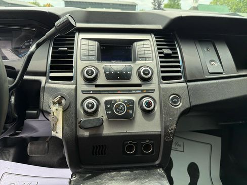 Used 2015 Ford Taurus Police Interceptor AWD image 11