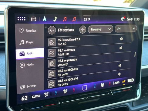 New 2025 Volkswagen ID. Buzz Pro S RWD image 18