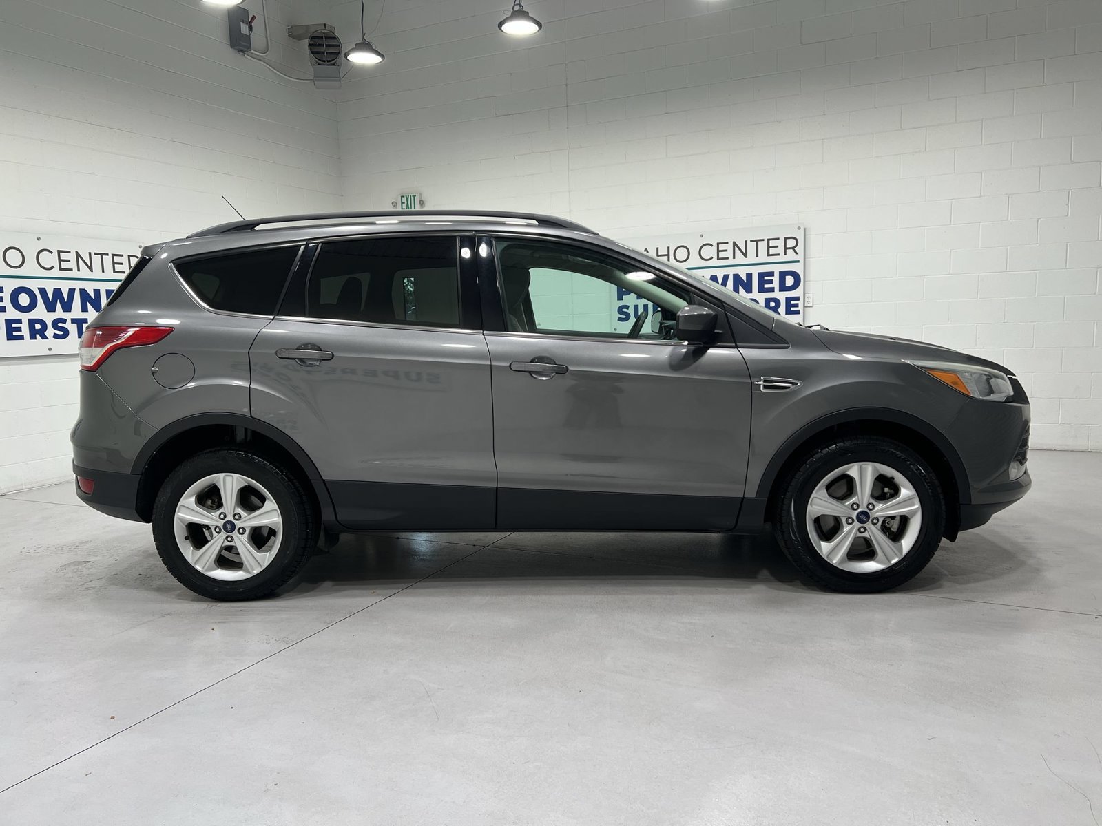 Used 2014 Ford Escape SE w/ Equipment Group 201A AWD/4WD image 9
