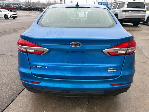 Used 2019 Ford Fusion SEL image 5
