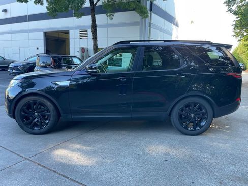 Used 2018 Land Rover Discovery HSE AWD/4WD image 6