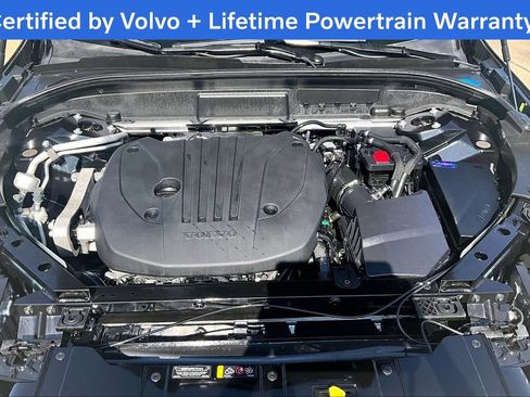 Certified 2025 Volvo XC60 B5 Core image 13