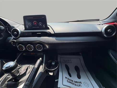 Used 2019 MAZDA MX-5 Miata RF Grand Touring RWD image 46