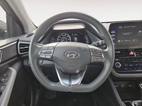 Used 2022 Hyundai Ioniq Blue image 12