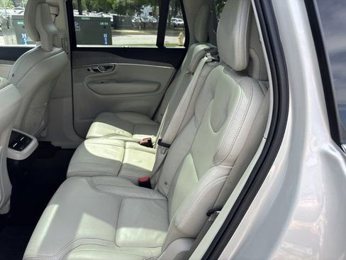 Used 2022 Volvo XC90 T6 Inscription w/ Advanced Package AWD/4WD image 19