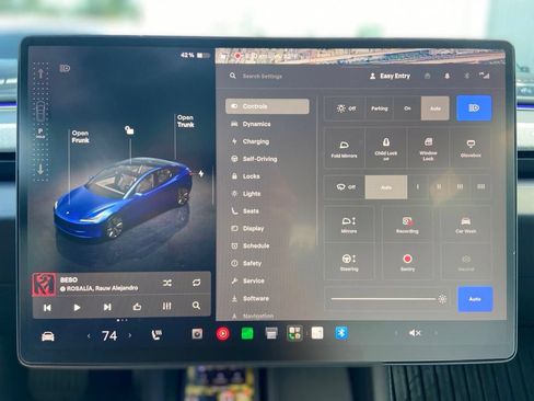 Used 2025 Tesla Model 3 Long Range RWD image 30