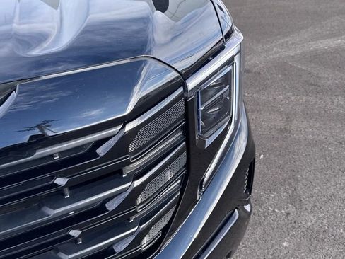 Used 2023 GMC Sierra 1500 Elevation w/ Preferred Package image 35