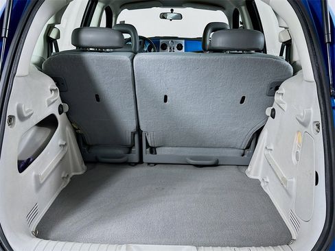 Used 2009 Chrysler PT Cruiser LX image 16